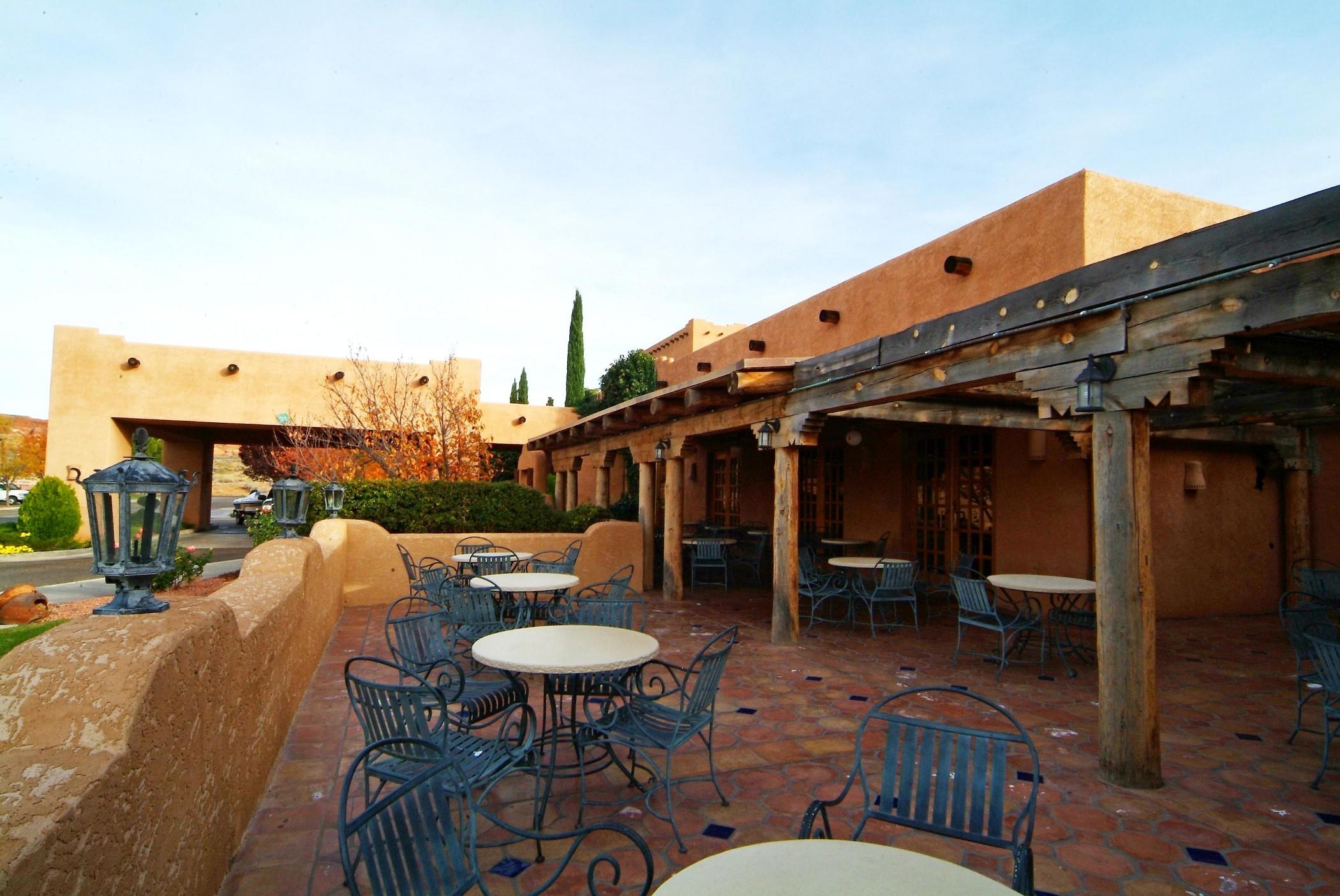 Courtyard Page At Lake Powell Exterior photo