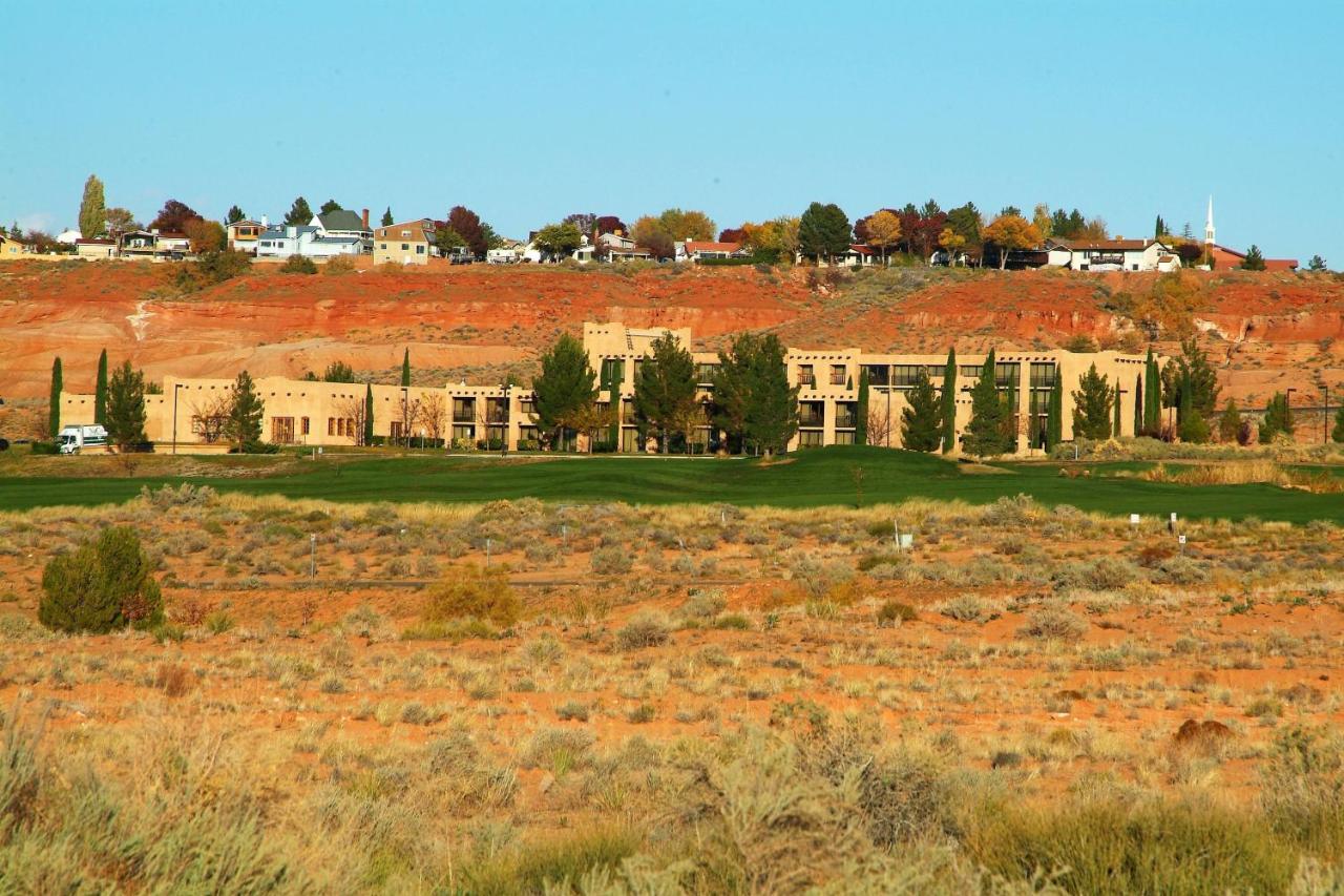 Courtyard Page At Lake Powell Exterior photo